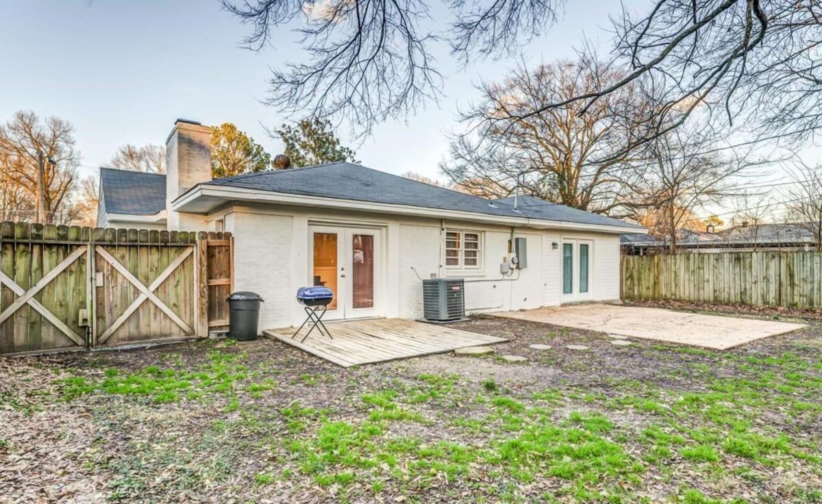 Quarters On Quince- East Memphis